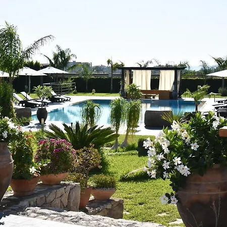 Giardino Della Fenice Villa *